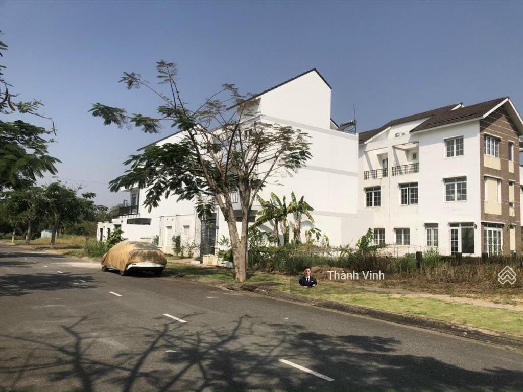 Bán đất nền dự án topia garden, 8,6 tỷ, 147m2, view đẹp tại đường bưng ông thoàn, quận 9