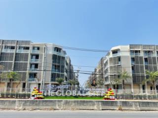 Bán nền đất mặt tiền đỗ xuân hợp diện tích 5m x 25m,đối diện global city,gần ngân hàng lớn,giá tốt.