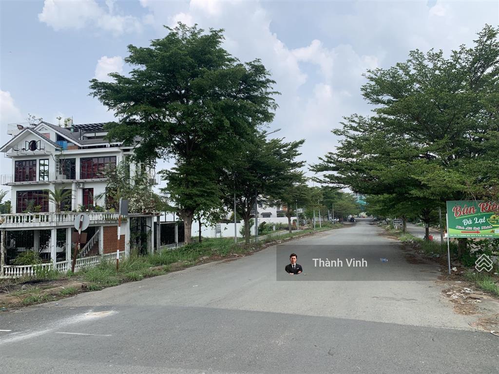 Cần bán nền btsl khu dân cư minh tuấn 10m x 25m đường thông đỗ xuân hợp,giá chỉ 105 triệu/m2.
