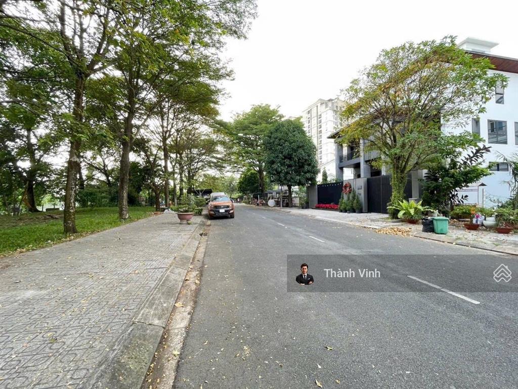 Chính chủ gửi bán lô đất đẹp kdc hưng phú 1  có sẵn cọc móng  giá cực tốt