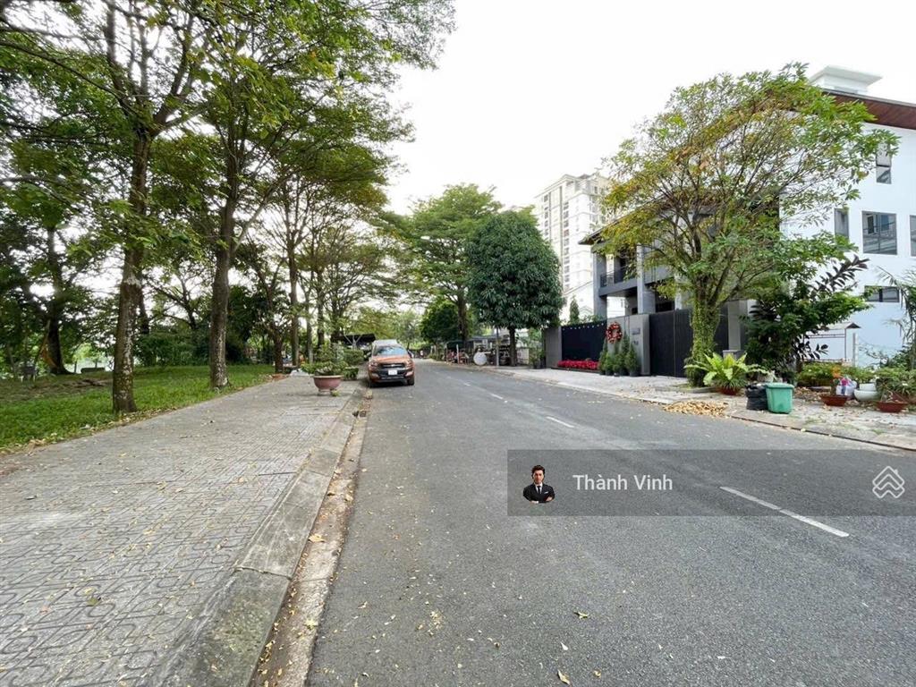 Chính chủ gửi bán lô đất đẹp kdc hưng phú 1  có sẵn cọc móng  giá cực tốt