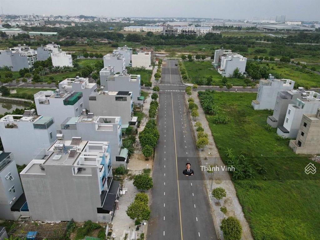 Bán đất kdc thiên lý 96,5m², đường 12m, xây nhà hoàn công ra sổ riêng, giá chỉ 7,9 tỷ