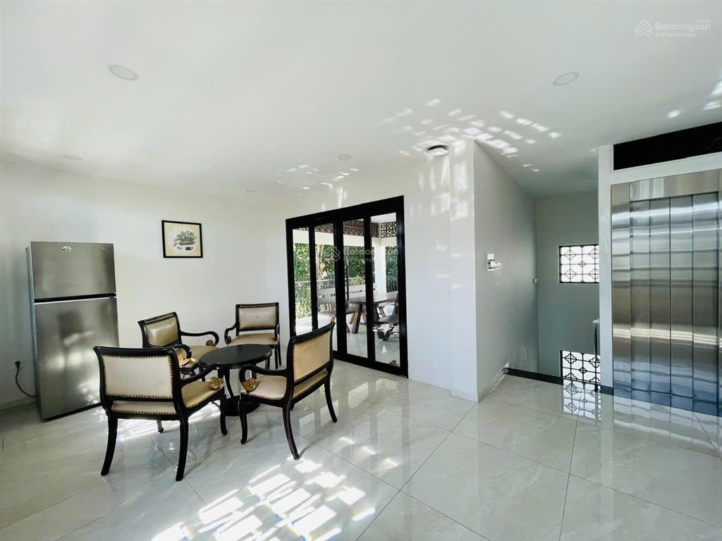 Bán villa đẹp hai mặt tiền kđt an viên