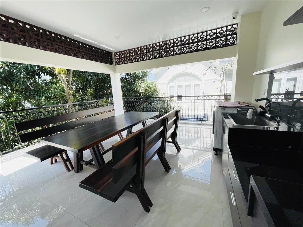 Bán villa đẹp hai mặt tiền kđt an viên