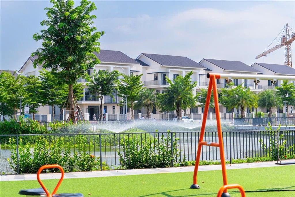Suất ngoại giao villa 230m chỉ cần 5,5 tỷ đã sở hữu, chiết khấu ngay 10%. hỗ trợ 24 tháng lãi suất