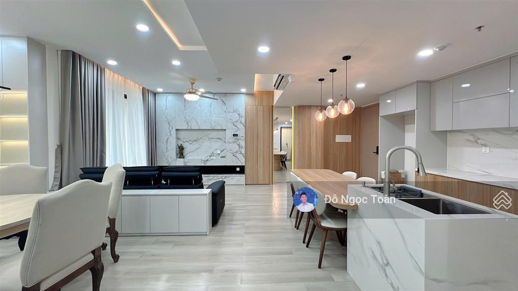 Cho thuê căn hộ 146m2, có sân vườn rộng lớn độc đáo tại masterise (lumiere)