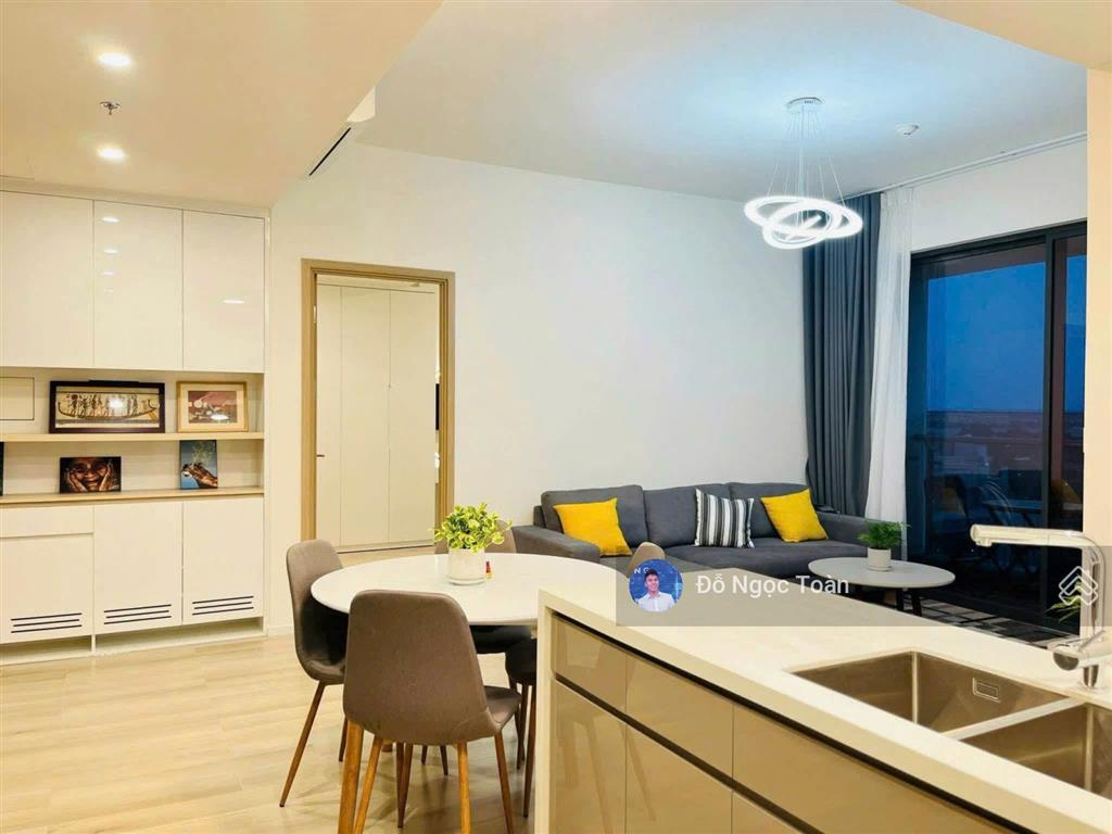 Đẹp quá! cho thuê 3pn masteri centre point  view công viên 36ha  ngay vincom  22tr/tháng