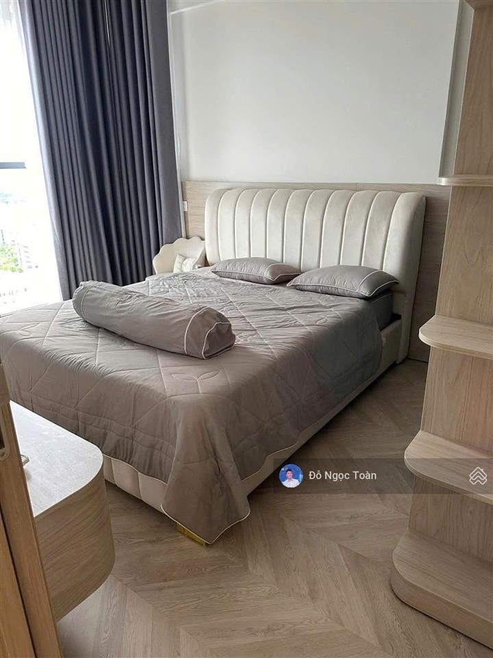 Siêu phẩm! cho thuê 3pn masteri centre point  full nt cao cấp  view cv 36ha tuyệt đẹp  25tr/thág