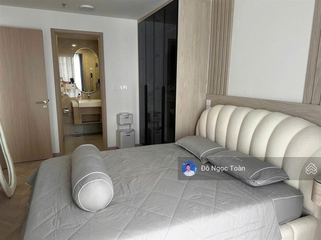 Siêu phẩm! cho thuê 3pn masteri centre point  full nt cao cấp  view cv 36ha tuyệt đẹp  25tr/thág