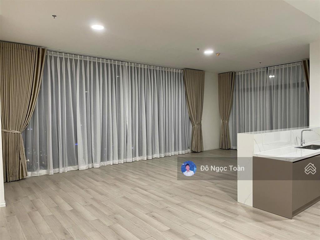 Siêu phẩm! cho thuê penthouse lumiere boulevard (masteri)  4pn  285m2  40tr/tháng