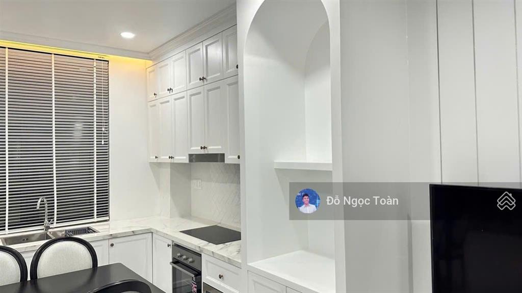 Cho thuê nhà phố full nội thất đẹp gần công viên 36ha tại vinhomes grand park.