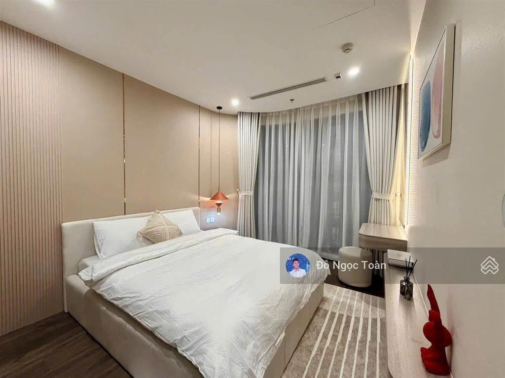 Siêu phẩm! cho thuê 3pn the opus one  110m  nội thất cực kỳ cao cấp, sang trọng