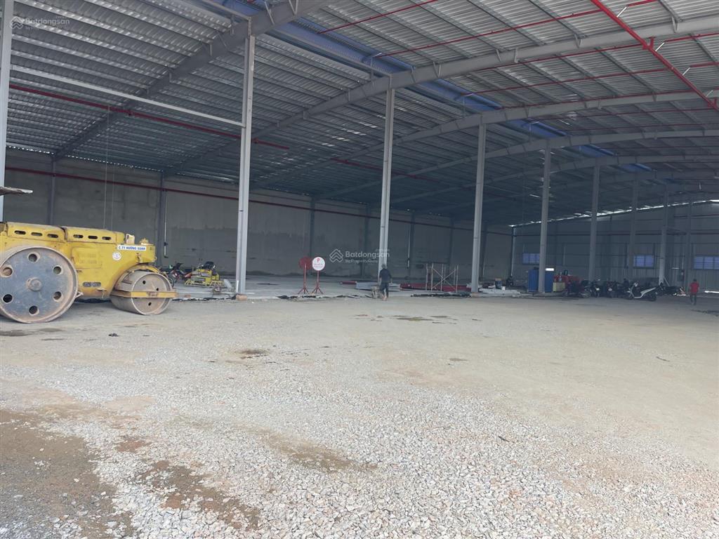 Xưởng tân uyên mới xây dựng, giấy tờ đầy đủ. pccc tự động nghiệm thu. sx đa ngành nghề