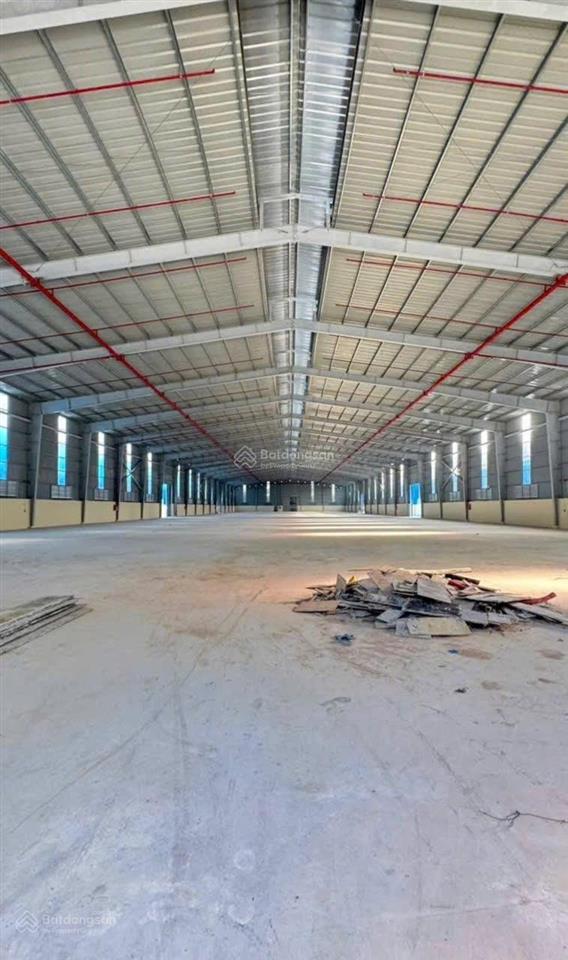 Xưởng trong kcn bàu bàng 3600m2. sx nhiều ngành nghề kcn cho phép, người nước ngoài đứng tên