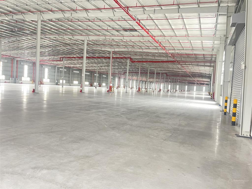 Xưởng trong kcn bàu bàng 20000m cho thuê lẻ 10000m2 giấy tờ đầy đủ hỗ trợ người nước ngoài đứng tên