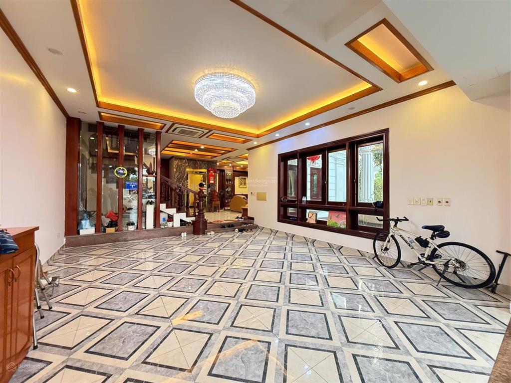 Căn biệt thự siêu phẩm lô góc lê hồng phong cần cho thuê giá tốt