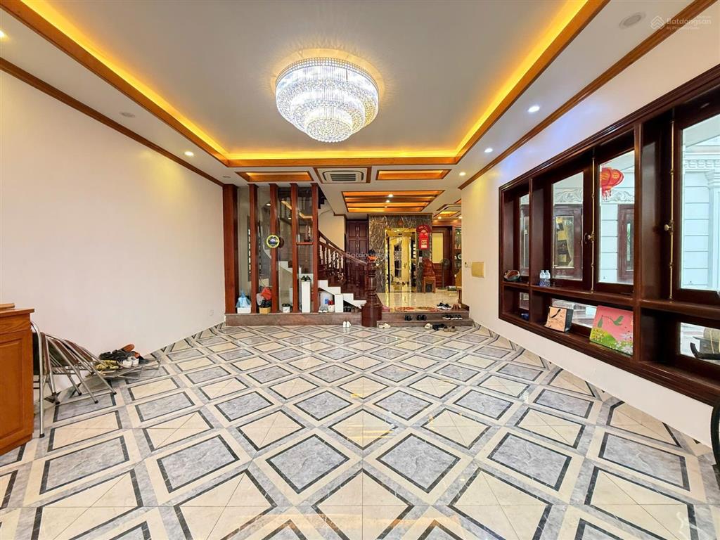 Căn biệt thự siêu phẩm lô góc lê hồng phong cần cho thuê giá tốt