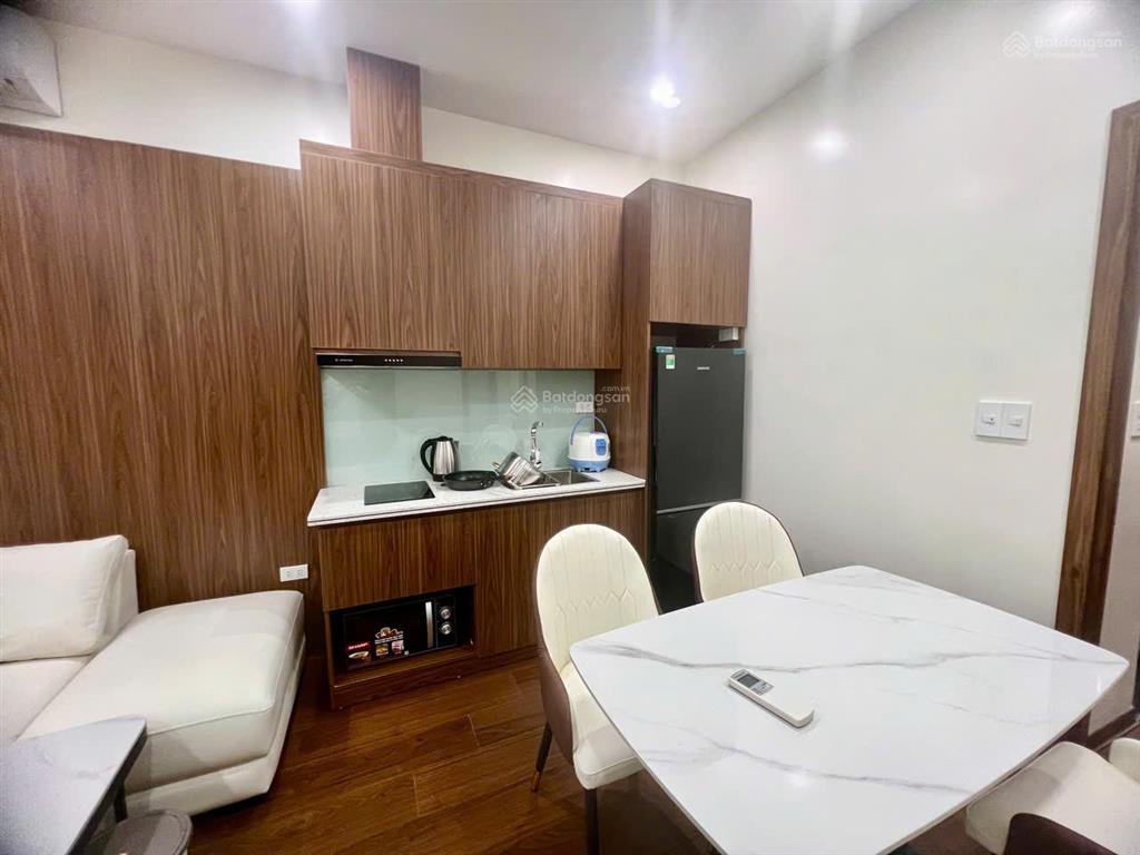 Cho thuê căn hộ 2 ngủ cực đẹp vinhomes marina