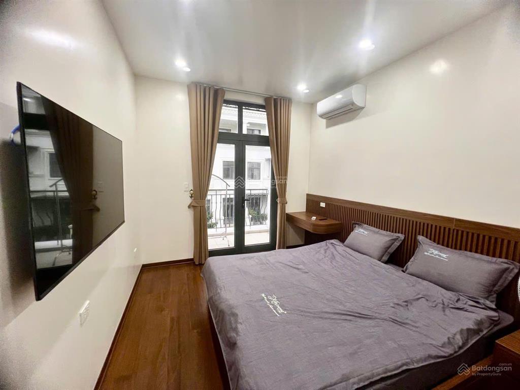 Cho thuê căn hộ 2 ngủ cực đẹp vinhomes marina