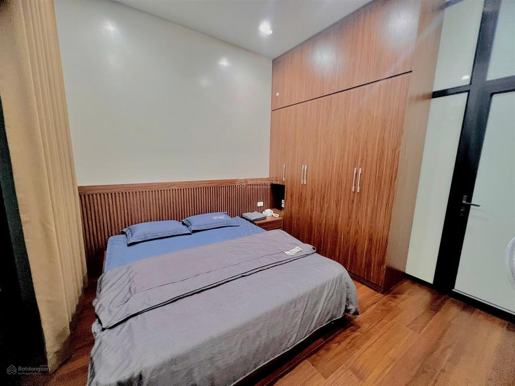 Cho thuê căn hộ 2 ngủ cực đẹp vinhomes marina