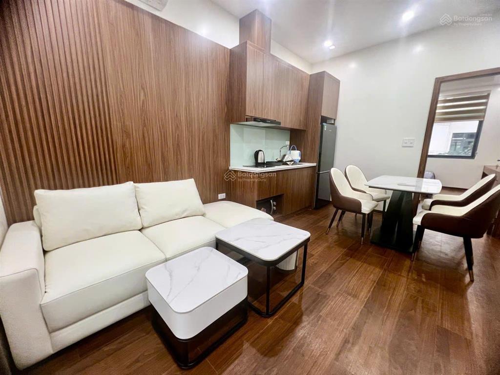 Cho thuê căn hộ 2 ngủ cực đẹp vinhomes marina