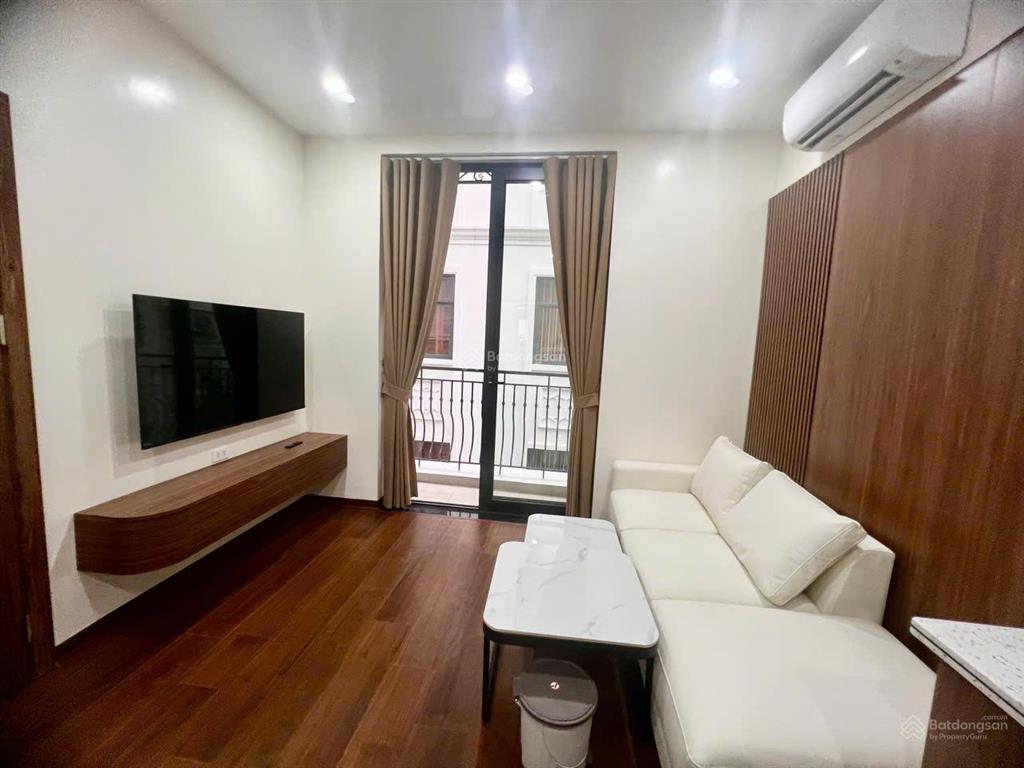 Cho thuê căn hộ 2 ngủ cực đẹp vinhomes marina