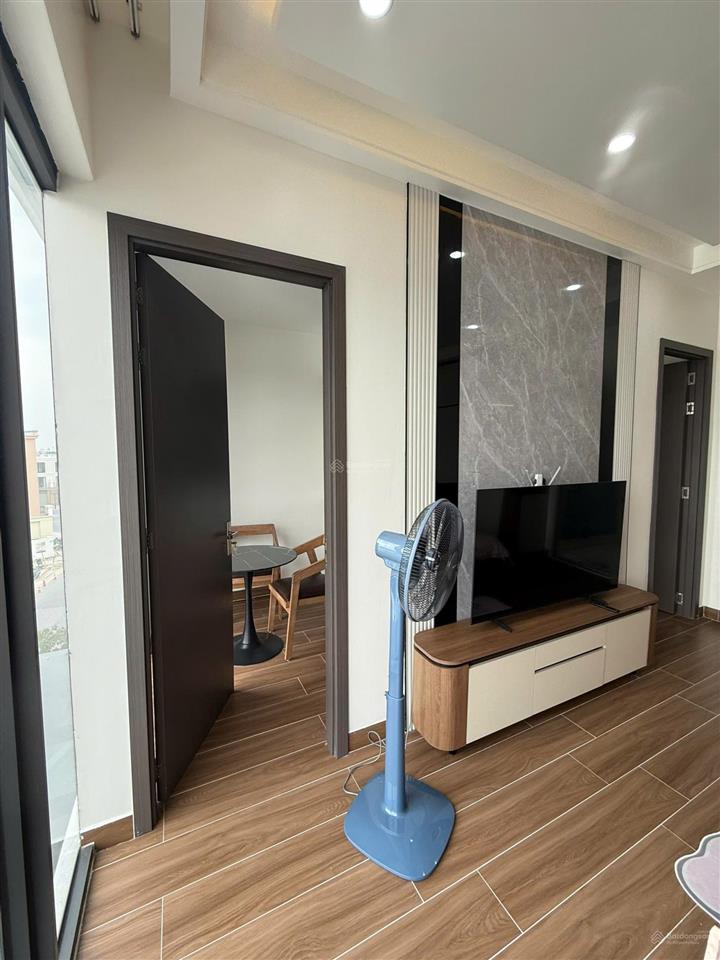 Căn hộ siêu đẹp phân khu hoàng gia full đồ giá cực rẻ