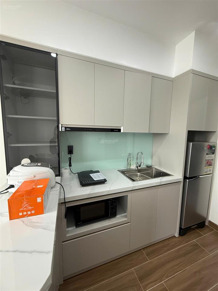 Căn hộ siêu đẹp phân khu hoàng gia full đồ giá cực rẻ