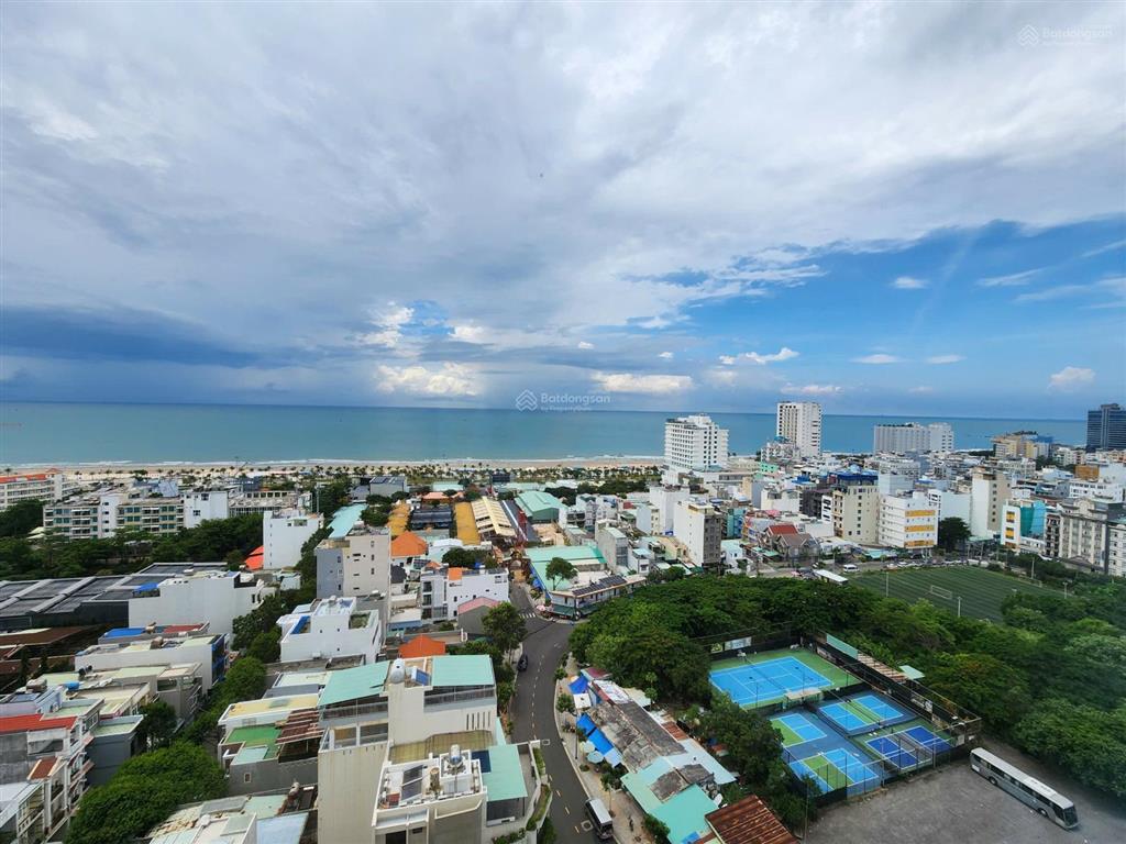 Bán căn hộ góc view trực diện biển bãi sau chung cư osc land. giá 2 tỷ