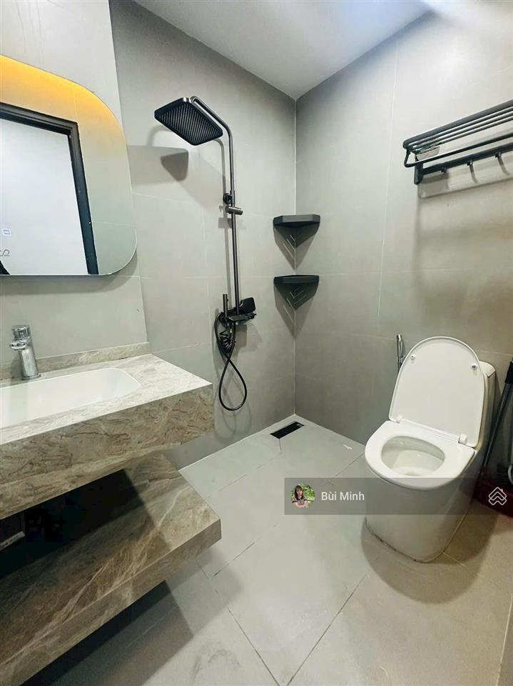 Cho thuê nhà nguyên căn ngọc lâm long biên