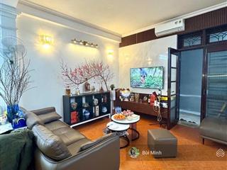 Cho thuê nhà nguyên căn full đồ nguyễn sơn ô tô đỗ cửa