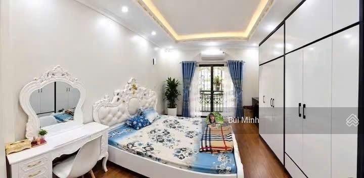 Bán nhà thanh am 5 tầng full nội thất giá cực tốt