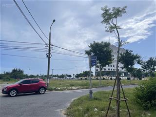 Bán lô góc hai mặt tiền lý văn phức và phan đình thông 212m ngang 11,5m đối diện với bãi tắm