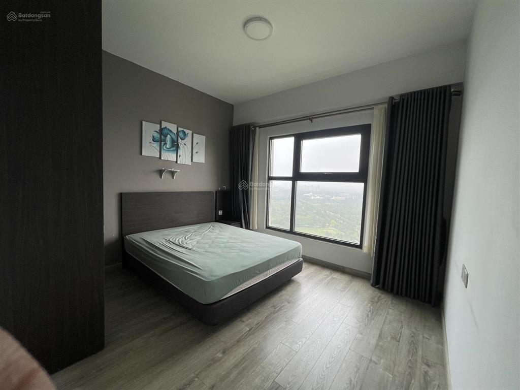 Bán căn hộ cc 2pn 2wc( dt 72m) toà lake1. nhà đủ nội thất. giá bán 5,450 bp. a/c  0964 109 ***