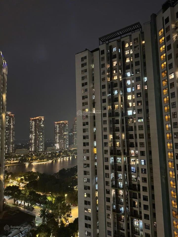 Cần bán căn hộ 1 ngủ(46m). nhà đủ nội thất sẵn dòng tiên thuê. giá 2850 bp. a/c  0964 109 ***