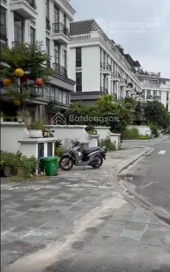 Bán shophouse garden city long biên lô góc đẹp 180m2 4.5 tầng hoàn thiện cao cấp