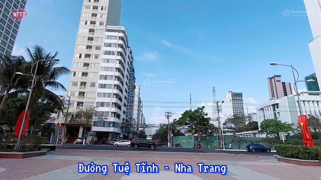 Nhà 2 mặt tiền đường ô tô tuệ tĩnh  nha trang cách biển chỉ 400 mét