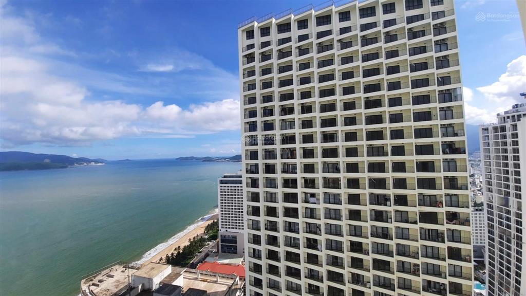 Hàng hiếm goldcoast nha trang  view biển trực diện  102m²
