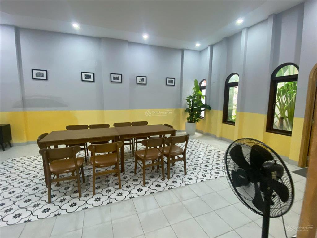Cho thuê nhà nguyên căn đường trịnh phong đoạn nguyễn thị minh khai trung tâm khu phố hàn