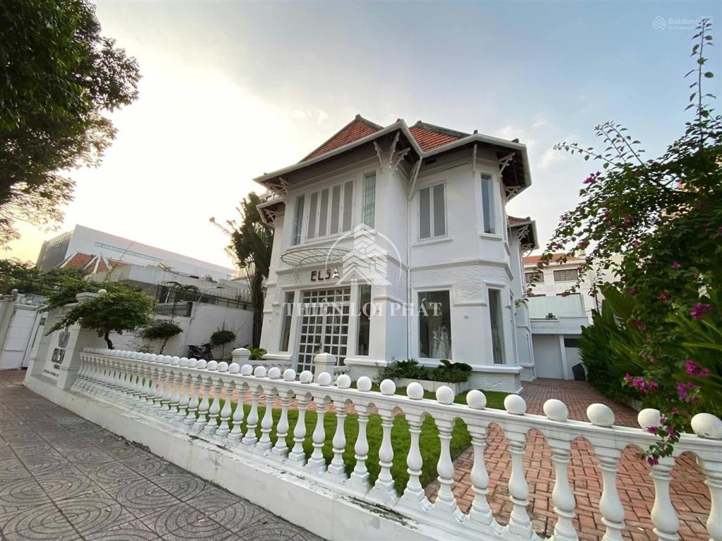 Siêu phẩm mặt phố võ thị sáu q3. 22x30m. xây kiểu biệt thự vip . hiếm ! giá tốt! chính chủ.