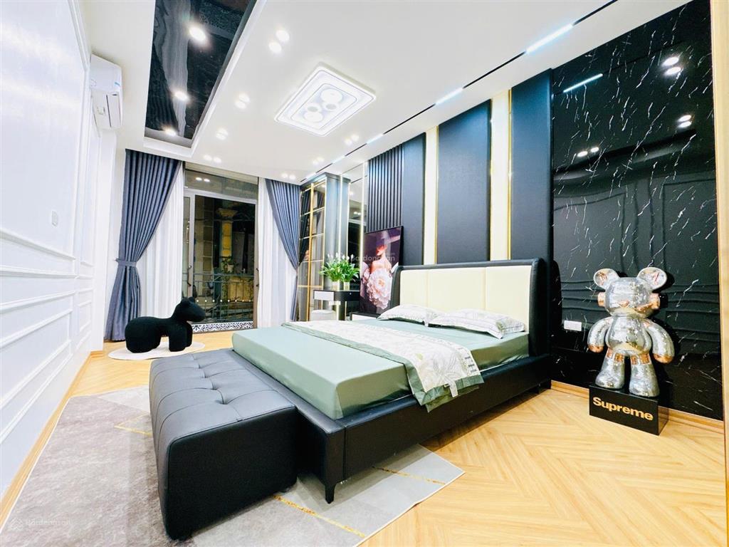Chính chủ bán nhà khu phân lô bộ công an, đầm hồng, 50mx6 tầng, thang máy, 17.5 tỷ,  0943 282 ***