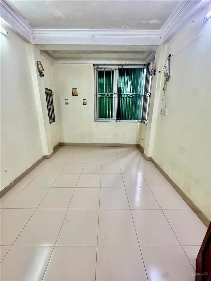 Chính chủ bán nhà phố kim ngưu, gần ô tô, 18mx6 tầng, 4 ngủ, giá 4.7 tỷ,  0943 282 ***