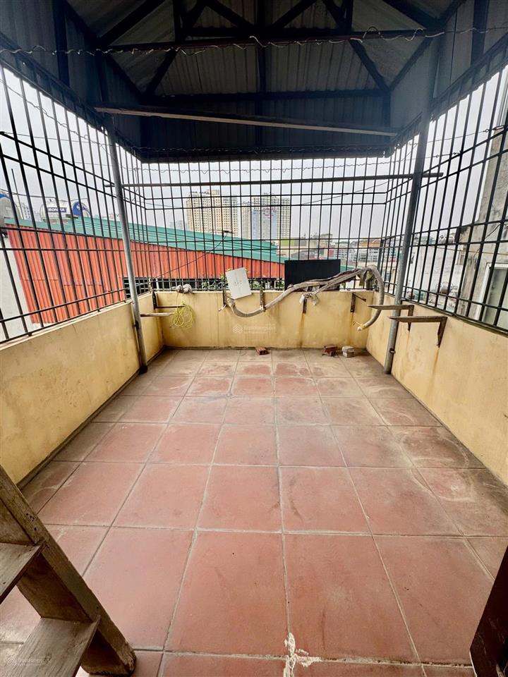 Chính chủ bán nhà phố kim ngưu, gần ô tô, 18mx6 tầng, 4 ngủ, giá 4.7 tỷ,  0943 282 ***