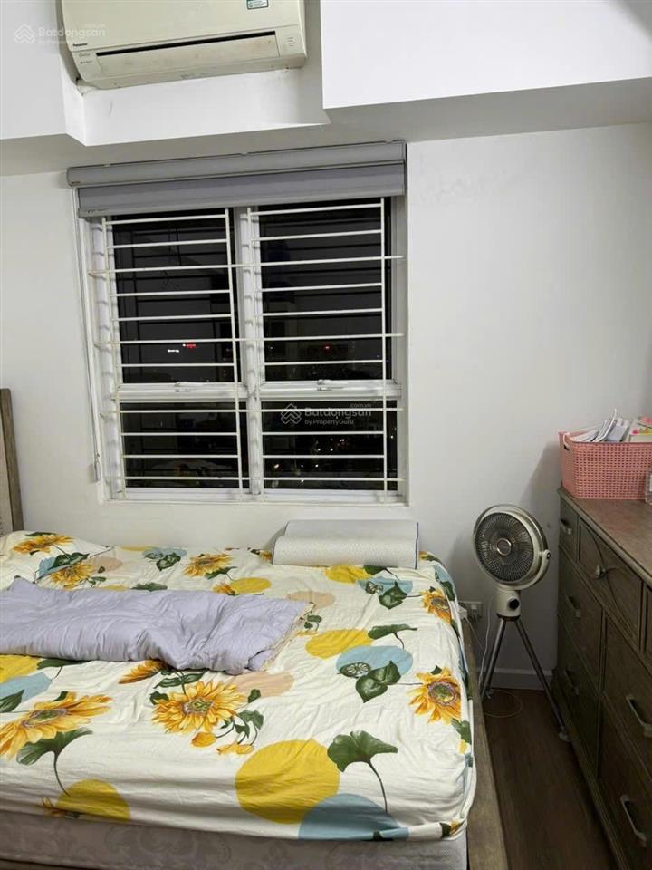 Bán ch 2 phòng ngủ tầng trung tại thành phố giao lưu, đẹp xinh giá tốt,  0934 439 ***