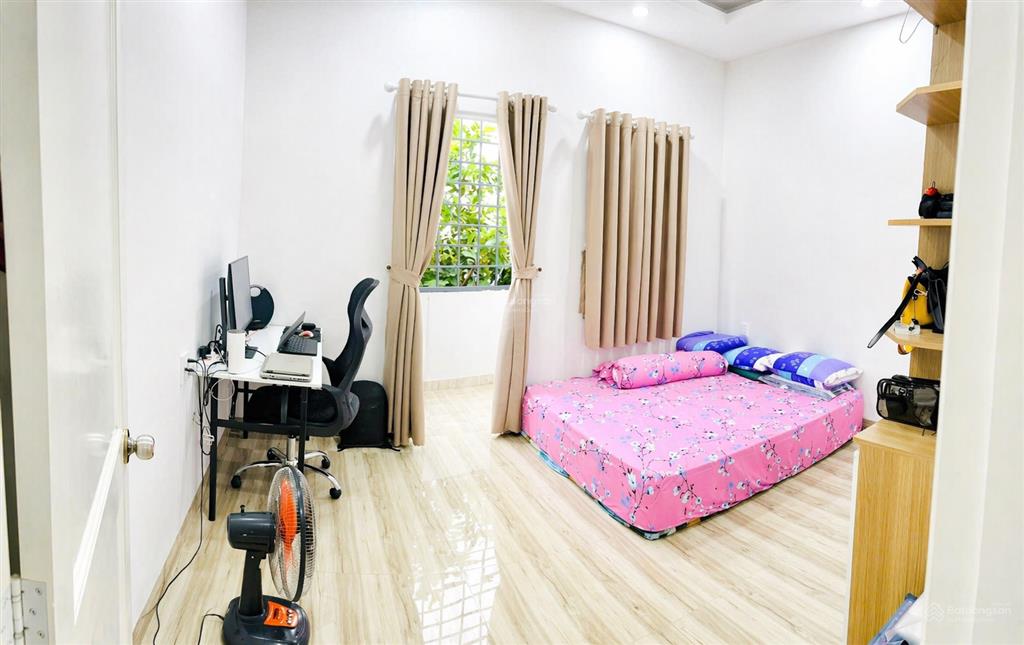 Nhà đẹp gần nguyễn thị định giá 5 tỷ đồng