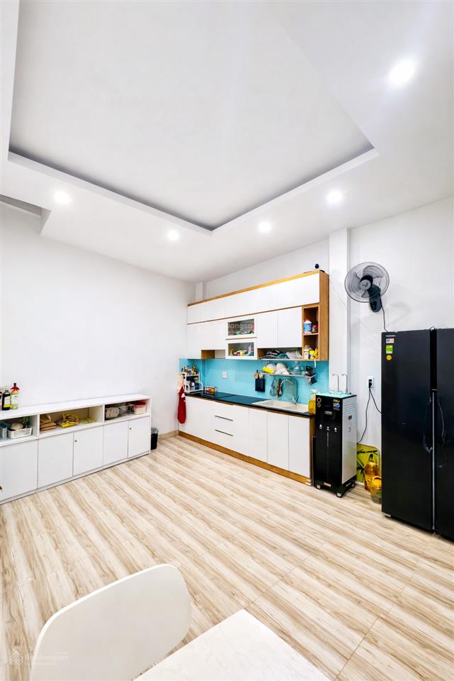 Nhà đẹp gần nguyễn thị định giá 5 tỷ đồng