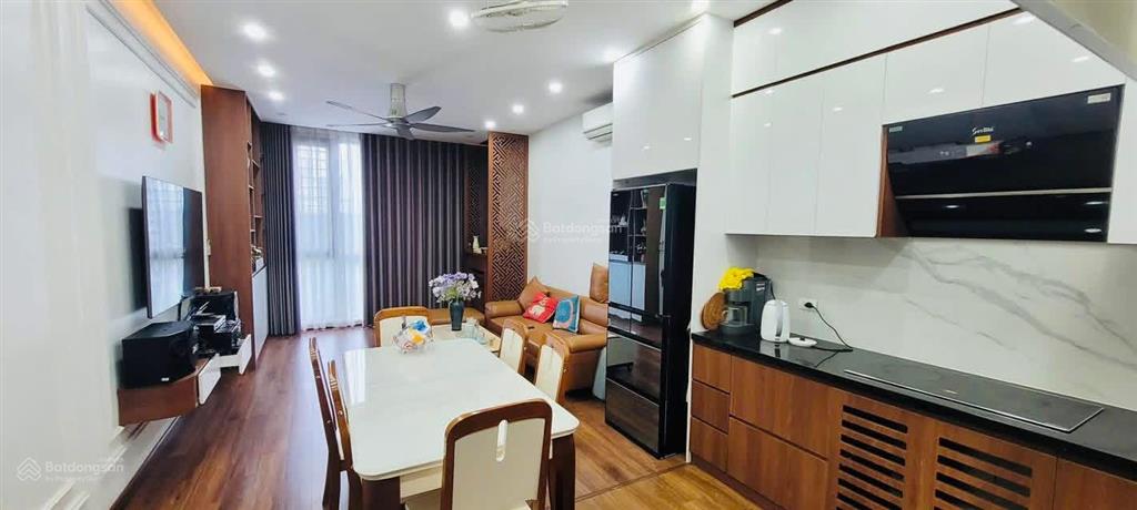Bán tòa nhà 7 tầng thang máy, phân lô trần quốc hoàn, cầu giấy, ô tô, kinh doanh, 45m2, giá 25 tỷ