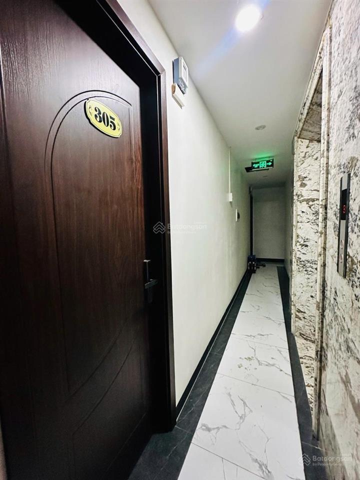Bán tòa ccmn cầu giấy 60 tỷ 160m2 7 tầng thang máy ô tô đỗ cửa 35 phòng khép kín full dòng tiền