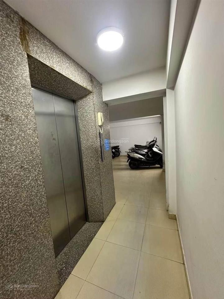 Bán nhà 7 tầng 45 tỷ trung tâm cầu giấy, 98m2 văn phòng, kinh doanh, ô tô, vỉa hè, sáng thoáng