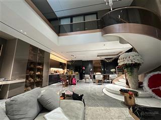 Bán tòa nhà vip vừa kinh doanh, vừa làm văn phòng nguyễn khang, cầu giấy 185m2 9 tầng 90 tỷ.